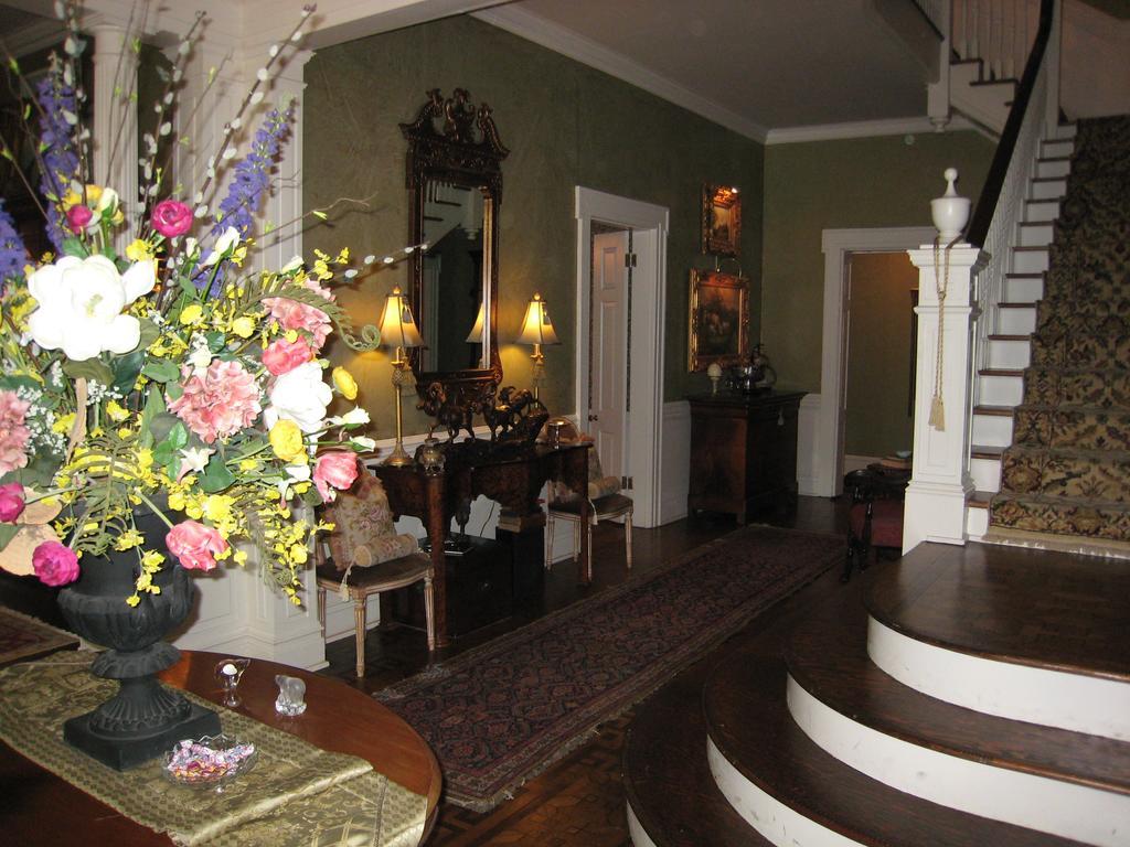 Belle Oaks Inn Gonzales Kültér fotó
